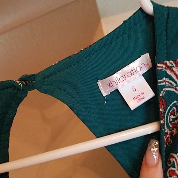 Small dress - Picture 3 of 3